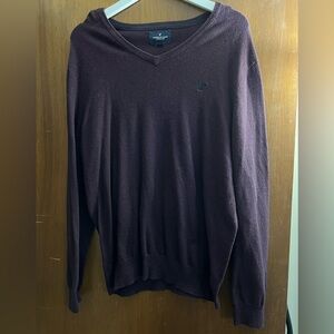 American Eagle Men’s Sweater in Burgundy - Medium